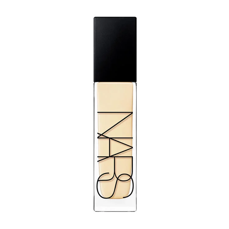 Natural Radiant Longwear Foundation - EVA BEAUTY