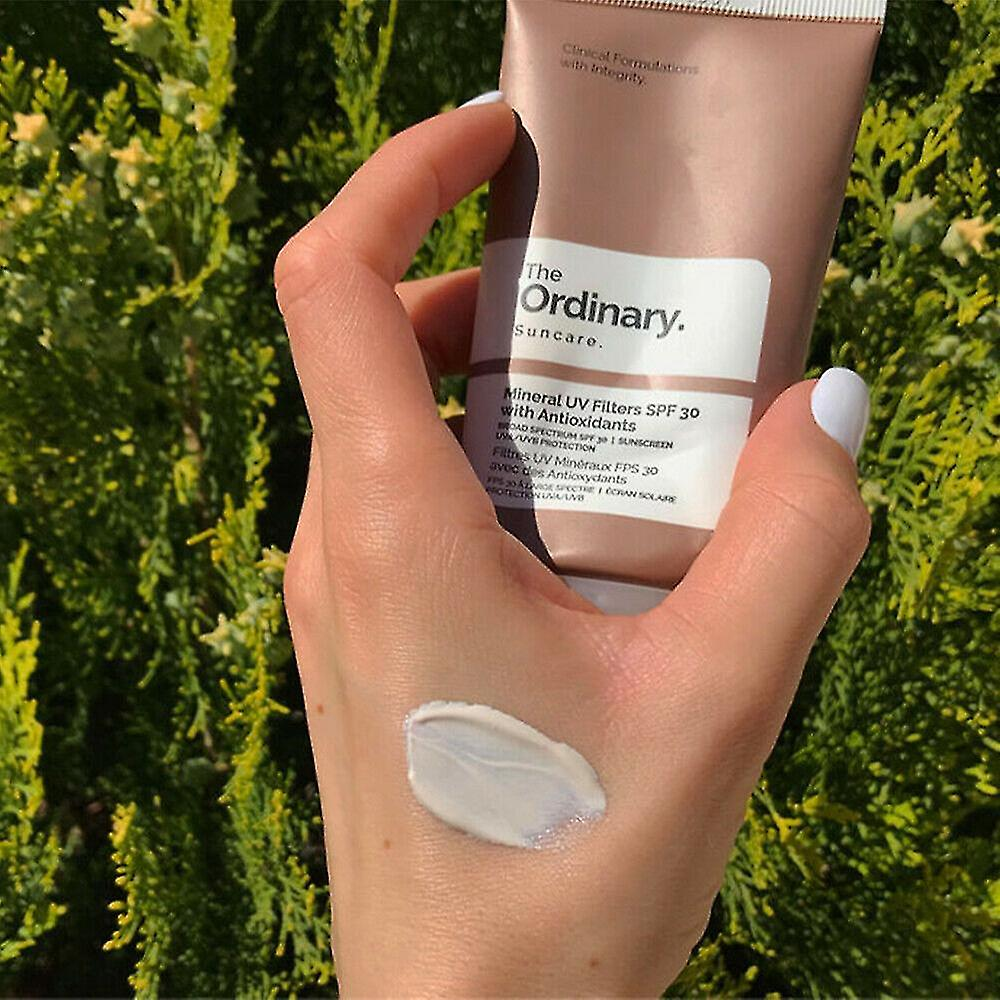 The Ordinary Mineral UV Filters SPF 30 – Daily Sunscreen