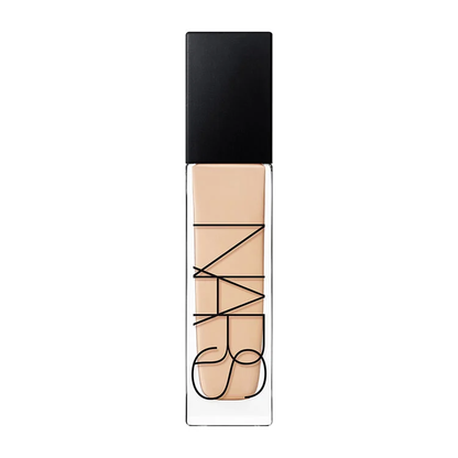 Natural Radiant Longwear Foundation - EVA BEAUTY